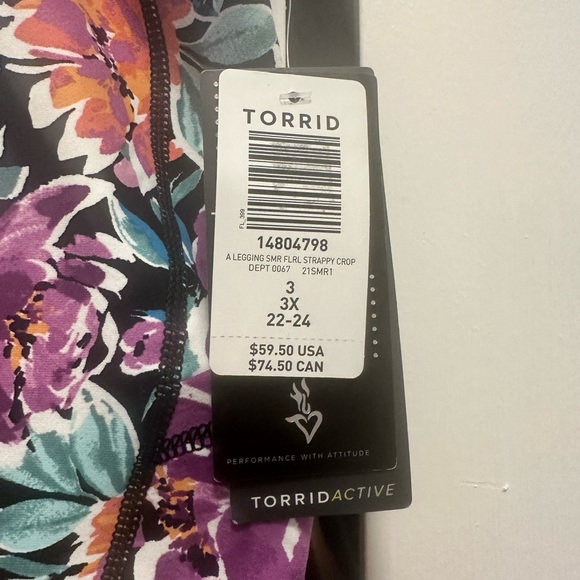 NWT torrid active crop leggings - Picture 5 of 10